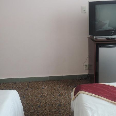 Y Lan Hotel Да Лат Екстериор снимка