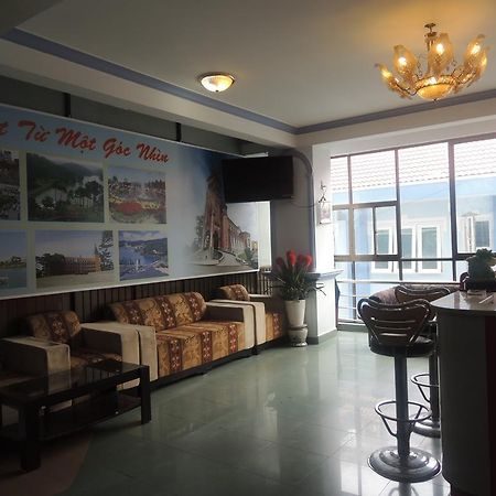 Y Lan Hotel Да Лат Екстериор снимка